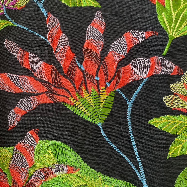 Cloud Forest Black Swatch