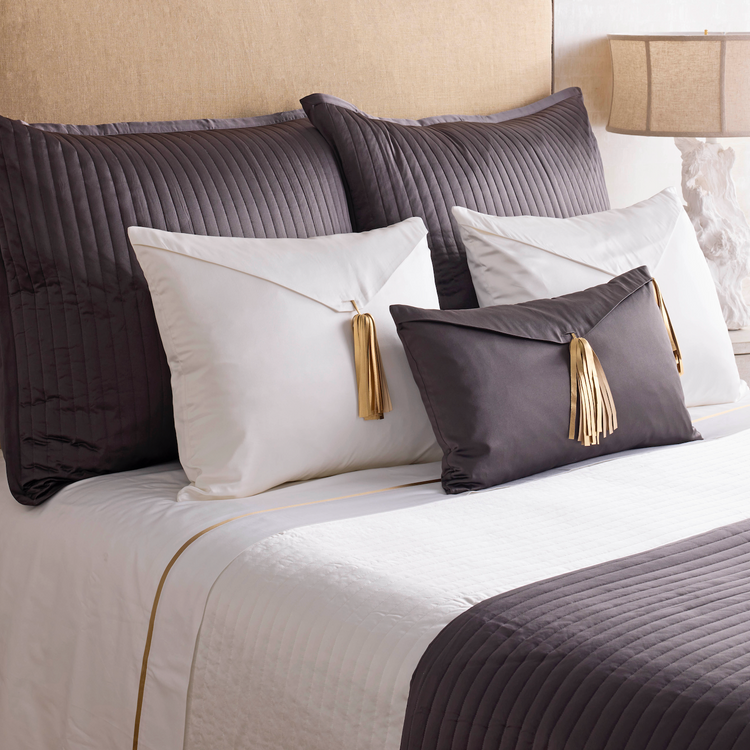 Saihai Pillows - PWSAH2620-WHI PWSHA2014-CHA