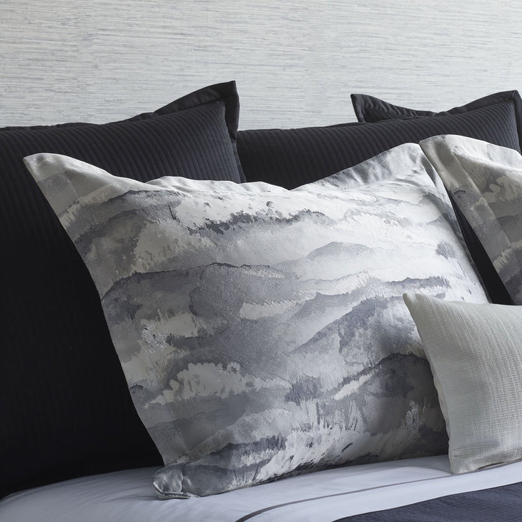 Linea Coverlet Set - Black YSETCOLIK-BLK YSETCOLIQ-BLK