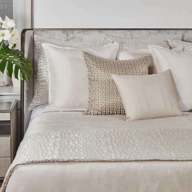 Product with title Stardust Coverlet - COSDQ-MOO COSDK-MOO